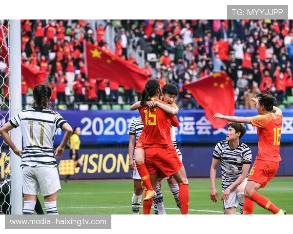 中国女足球星兼美女榜单解析展现体育与魅力的完美融合