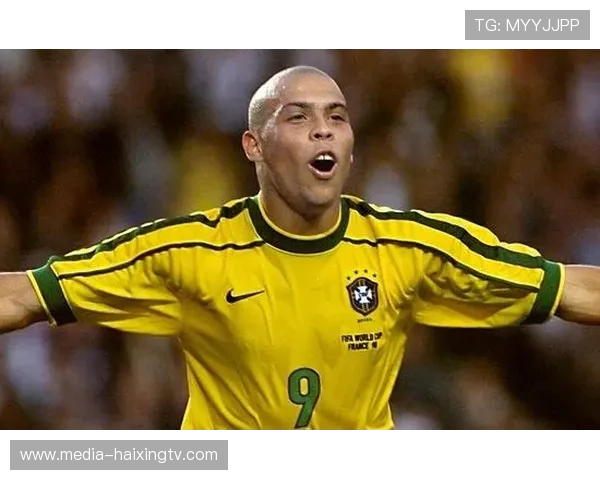 足球跑姿最奇葩的球星是谁他的独特风格为何成为话题 足球跑姿最奇葩的球星是谁他的独特风格为何成为话题